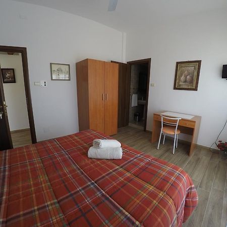Punta Di Mola Bed and Breakfast Marina di Ragusa Eksteriør billede