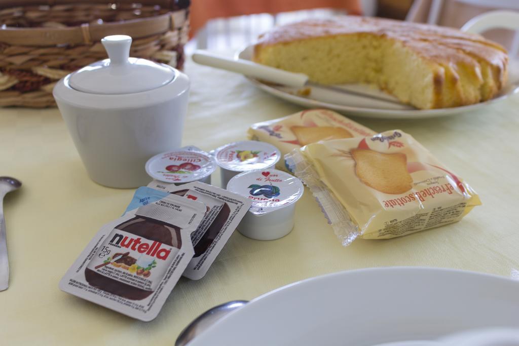 Punta Di Mola Bed and Breakfast Marina di Ragusa Eksteriør billede